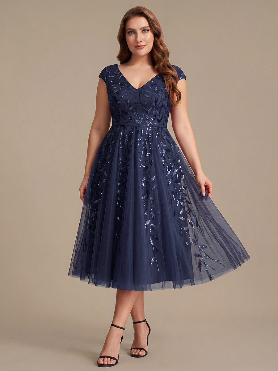 Midi Pailletten A-Linie Kleid Mit V-Ausschnitt Und Patchwork Details #Farbe_Marineblau