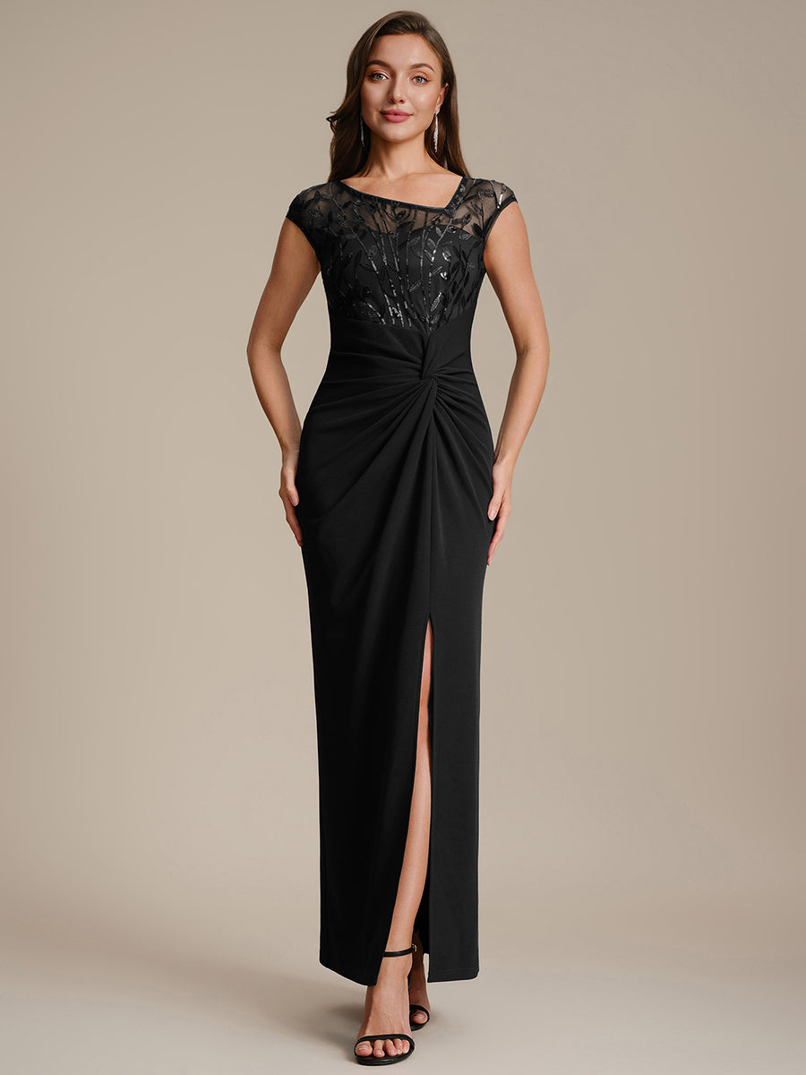 Maxi Asymmetrisches Bodycon Krepp Kleid Mit Oberschenkel Hohem Schlitz Und Pailletten Details Kleid #Farbe_Schwarz