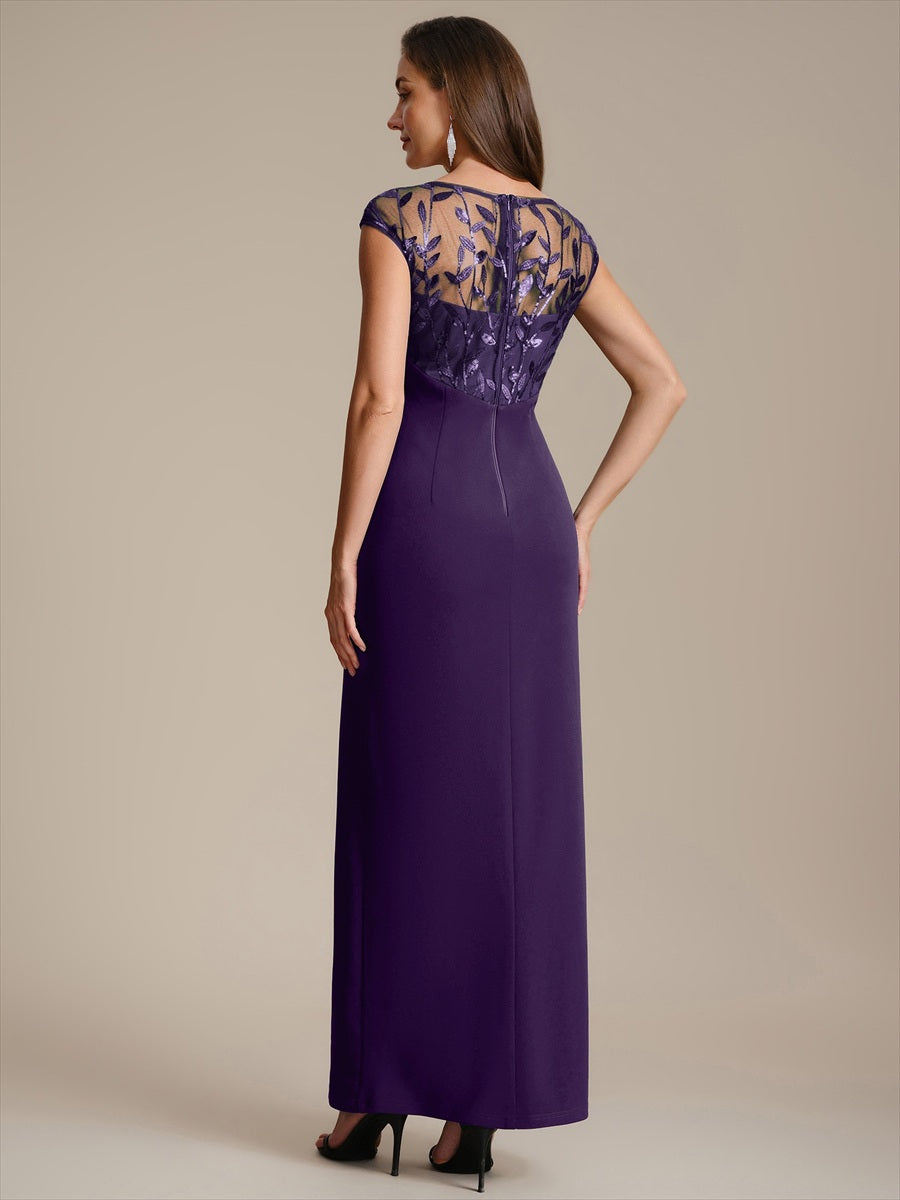Maxi Asymmetrisches Bodycon Krepp Kleid Mit Oberschenkel Hohem Schlitz Und Pailletten Details Kleid #Farbe_Dunkelviolett