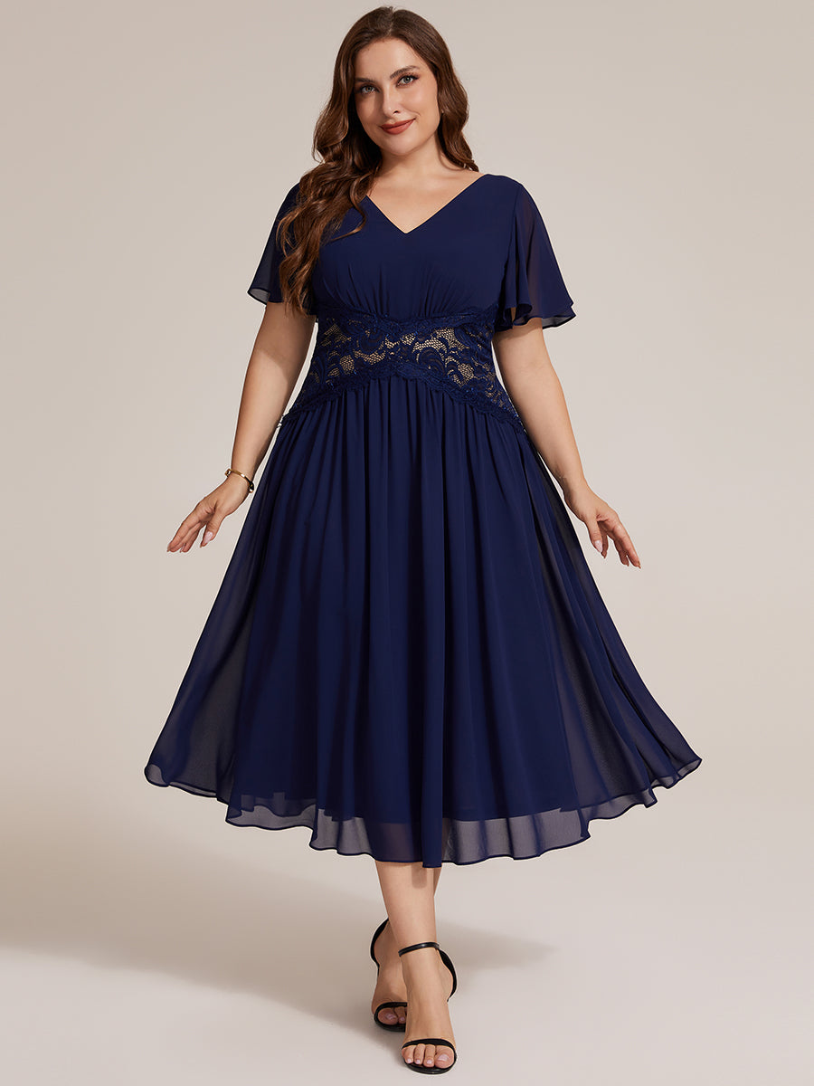 Midi Tee-Länge A-Linie Kleid Mit V-Ausschnitt Chiffon Stoff Und Rüschen Eleganter Stil Kleid #Farbe_Marineblau