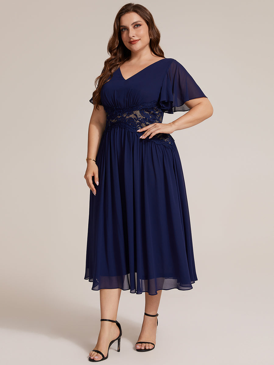 Midi Tee-Länge A-Linie Kleid Mit V-Ausschnitt Chiffon Stoff Und Rüschen Eleganter Stil Kleid #Farbe_Marineblau