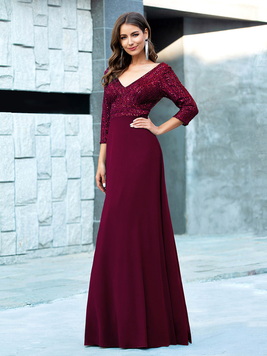 Übergrößen Bodenlanger V-Ausschnitt A-Linie Pailletten Kleid Mit Durchsichtigen Patchwork Details #Farbe_Burgunderrot