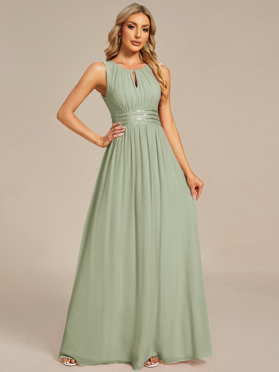 Bodenlanger A-Linien Chiffon Kleid Mit Rundhalsausschnitt Und Bestickten Details #Farbe_Mintgrün