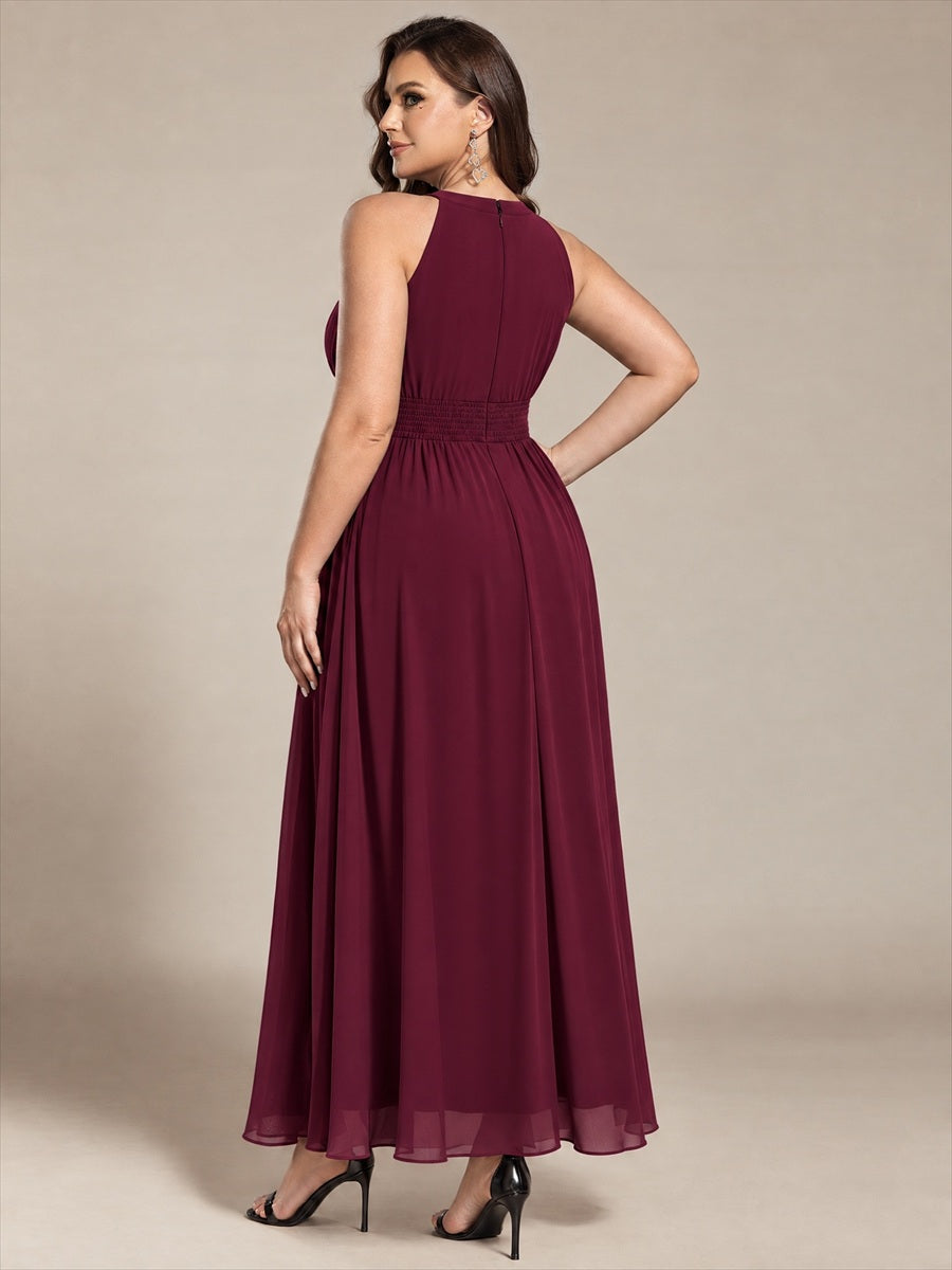 Maxilänge Halternacken Ausschnitt A-Linien Kleid Aus Chiffon Mit Corsage Für Elegante Anlässe Kleid #Farbe_Burgunderrot