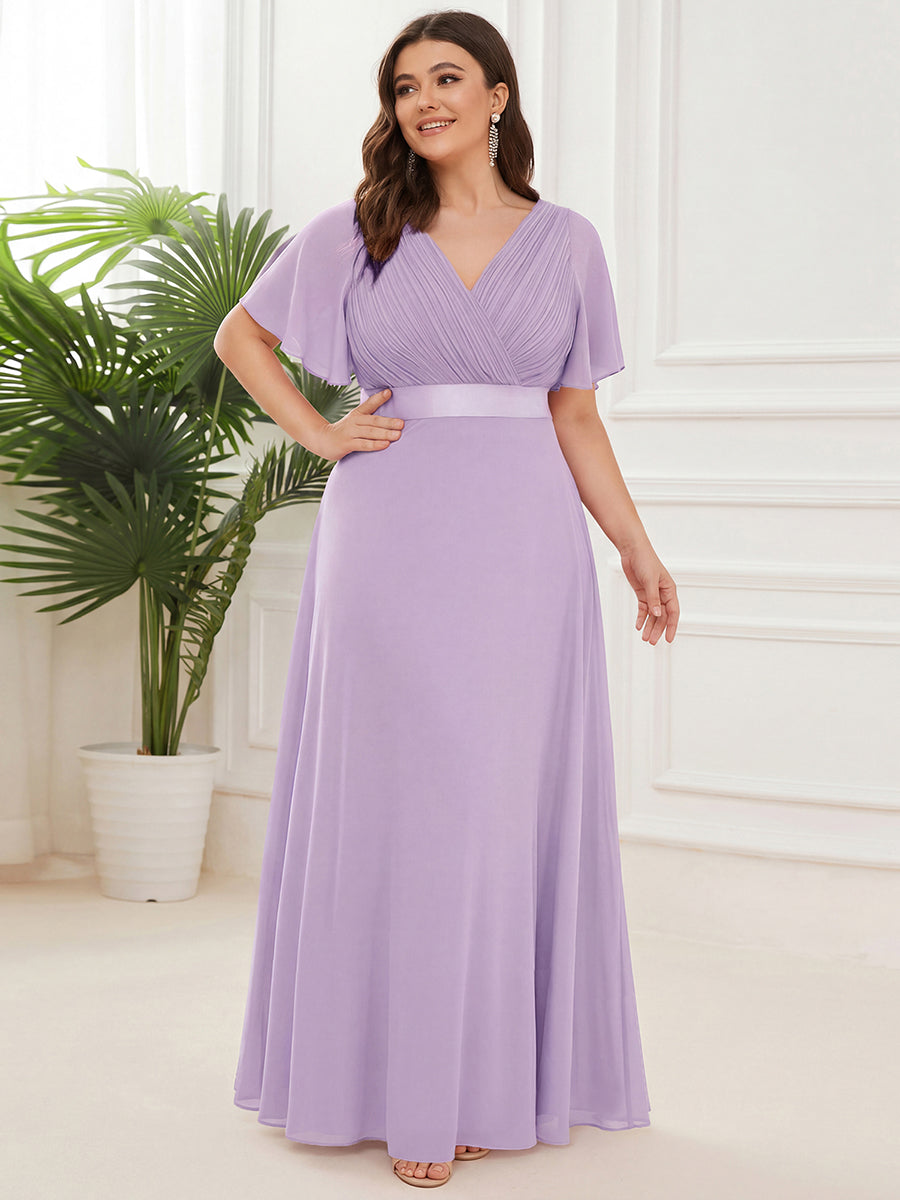 Langes Brautjungfernkleid mit Empire-Taille und kurzen, flatternden Ärmeln #Farbe_Mattflieder
