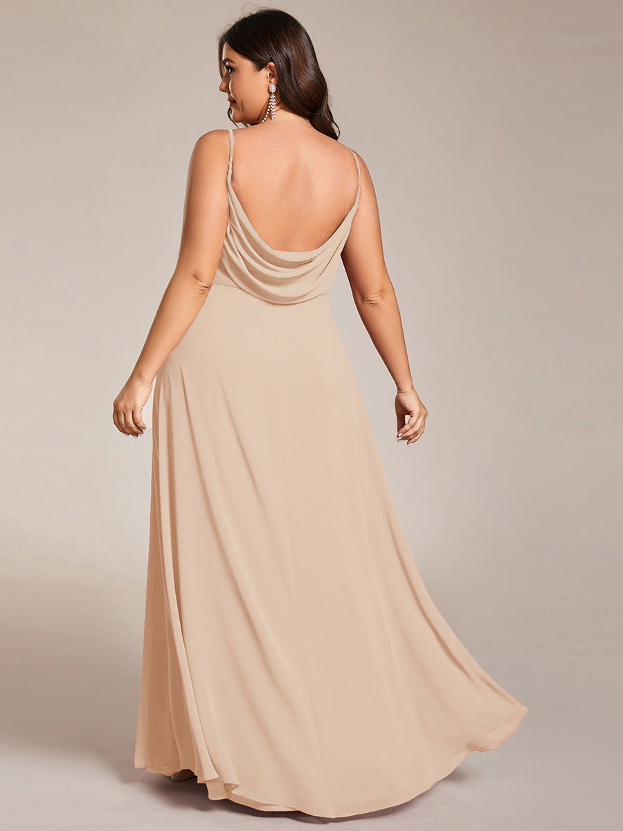 Brautjungfernkleid mit V-Ausschnitt schmalen Trägern und bodenlangem Rock #Farbe_Blush-Rosa