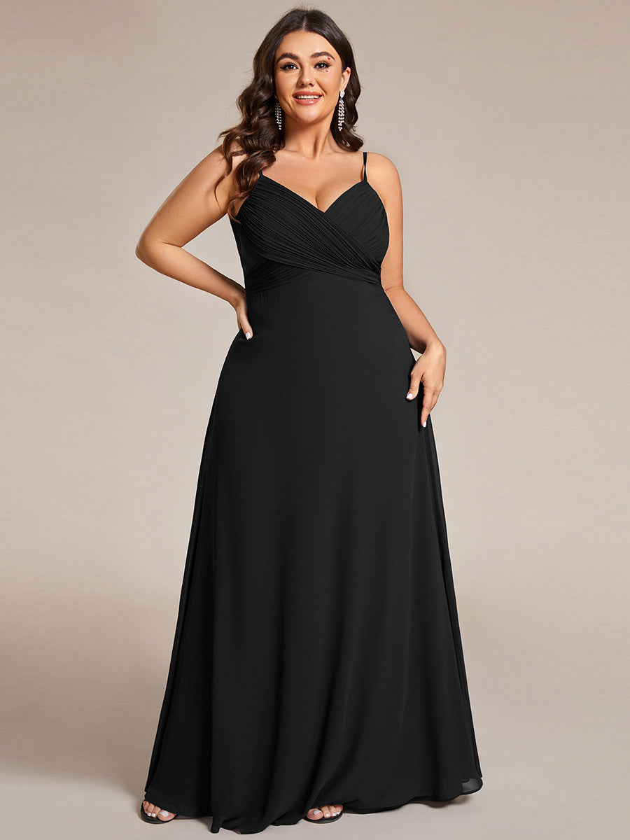 Brautjungfernkleid mit V-Ausschnitt schmalen Trägern und bodenlangem Rock #Farbe_Schwarz