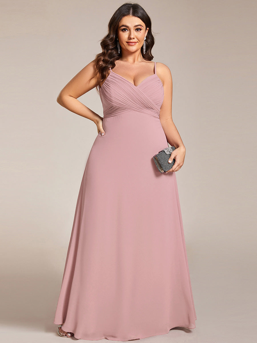 Brautjungfernkleid mit V-Ausschnitt schmalen Trägern und bodenlangem Rock #Farbe_Altrosa