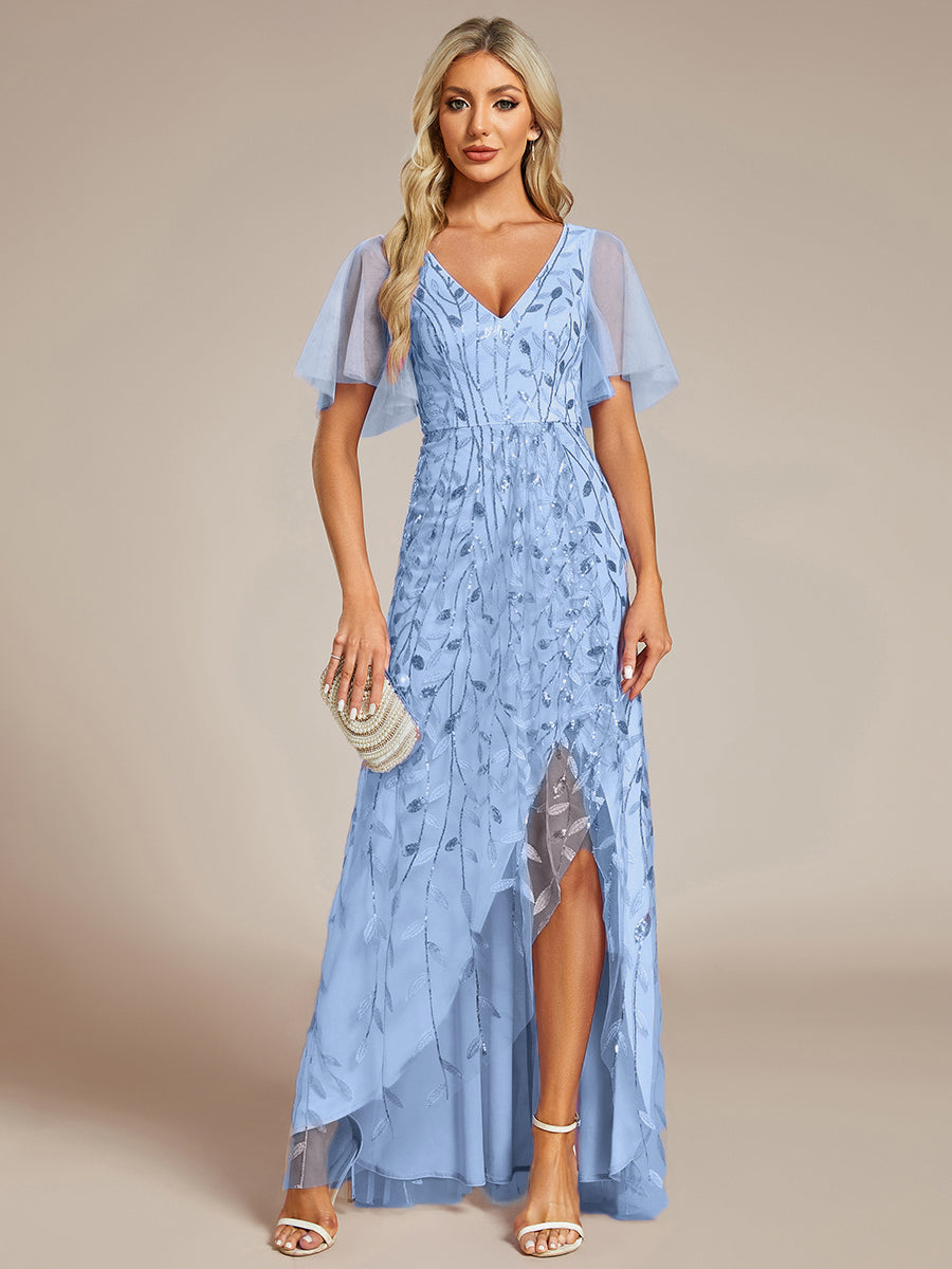 Maxilänge, V-Ausschnitt, asymmetrischer Saum, Pailletten-Kleid mit tiefem V-Ausschnitt und funkelnden Details #Farbe_Himmelblau