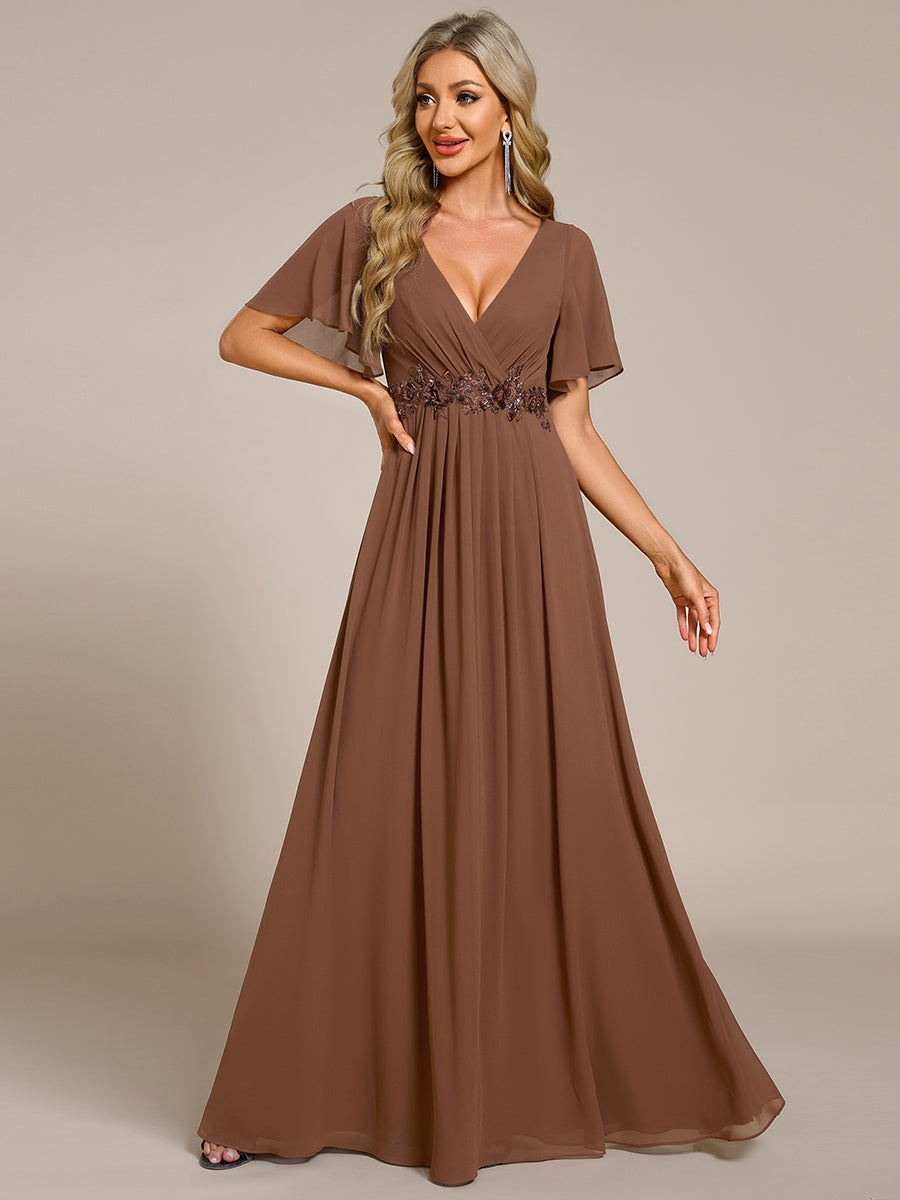 Funkelndes Abendkleid in A-Linie mit Empire-Taille und langen ?rmeln #farbe_Braun