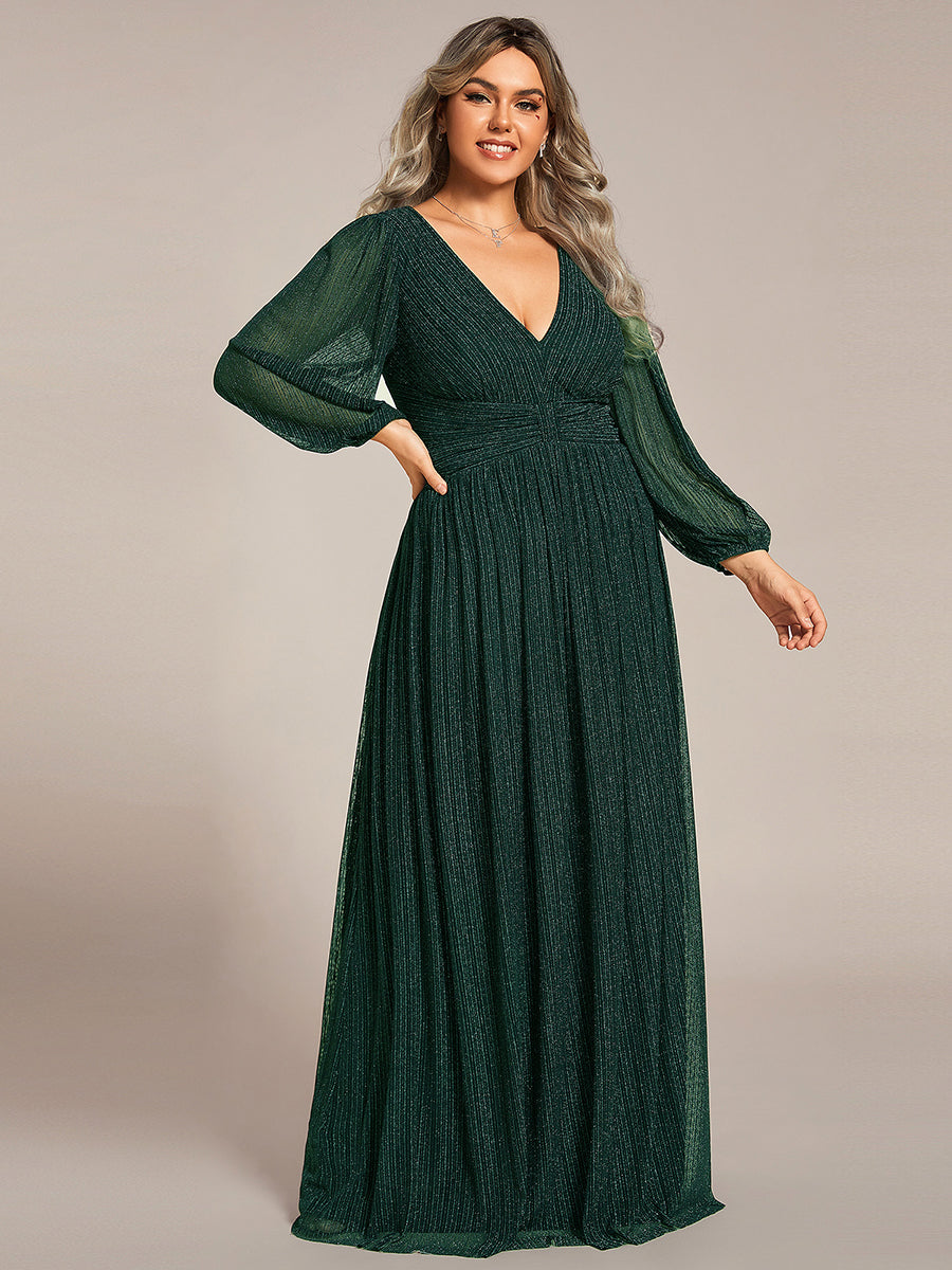 Funkelndes Abendkleid in A-Linie mit Empire-Taille und langen Ärmeln #farbe_Dunkelgrün