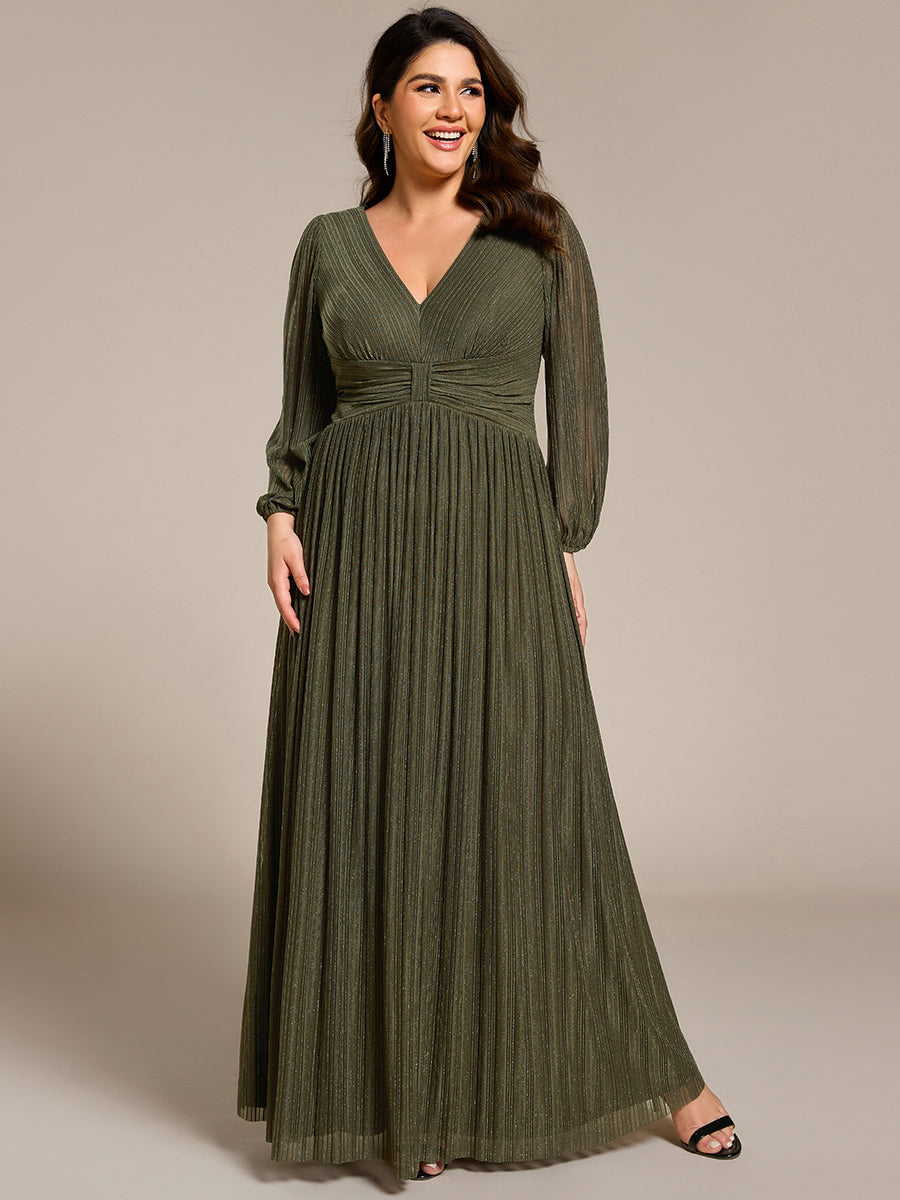 Funkelndes Abendkleid in A-Linie mit Empire-Taille und langen Ärmeln #farbe_Olivgrün