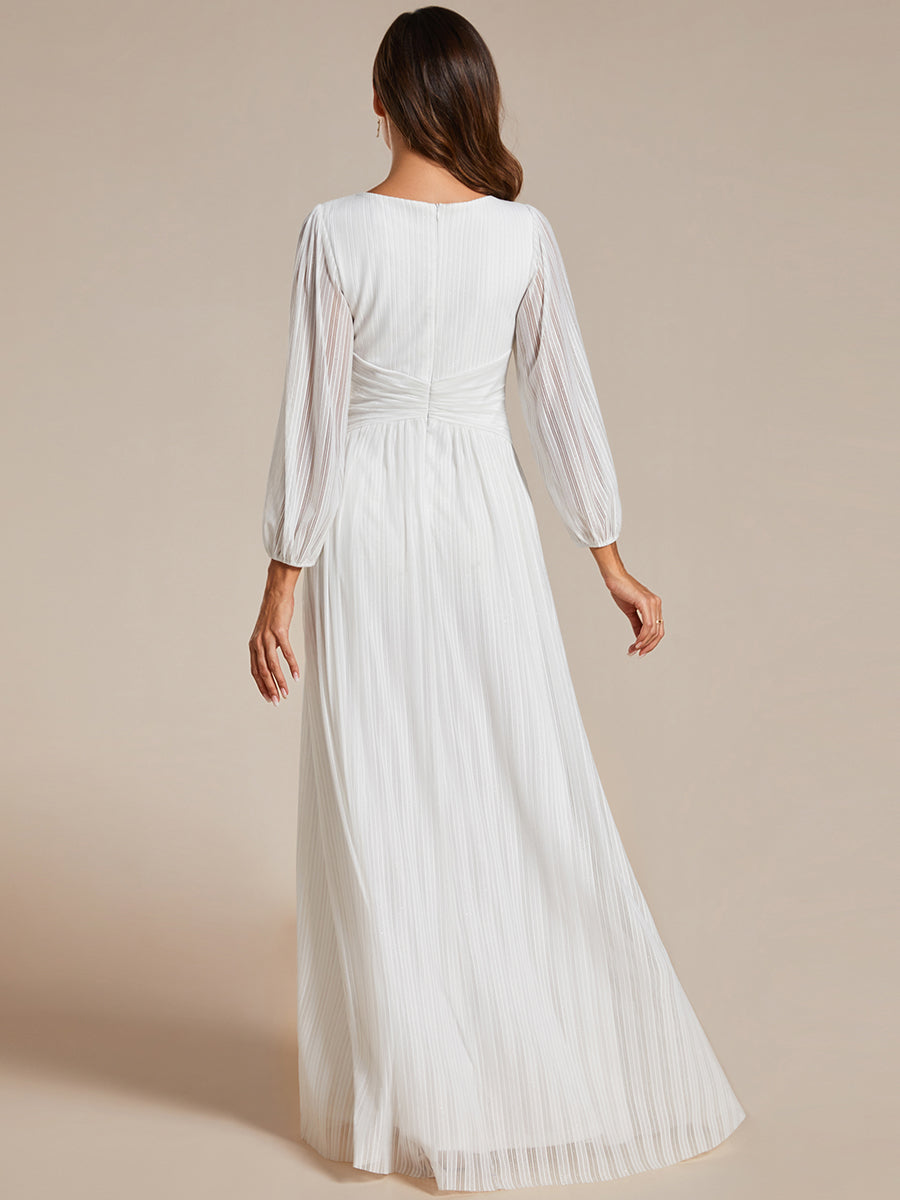 Funkelndes Abendkleid in A-Linie mit Empire-Taille und langen Ärmeln #farbe_Weiß