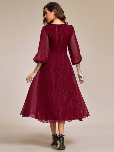 Robe d'invit¡§| de mariage trap¡§¡§ze en mousseline fluide ¡§¡è encolure ronde et longueur au genou #farbe_Burgunderrot