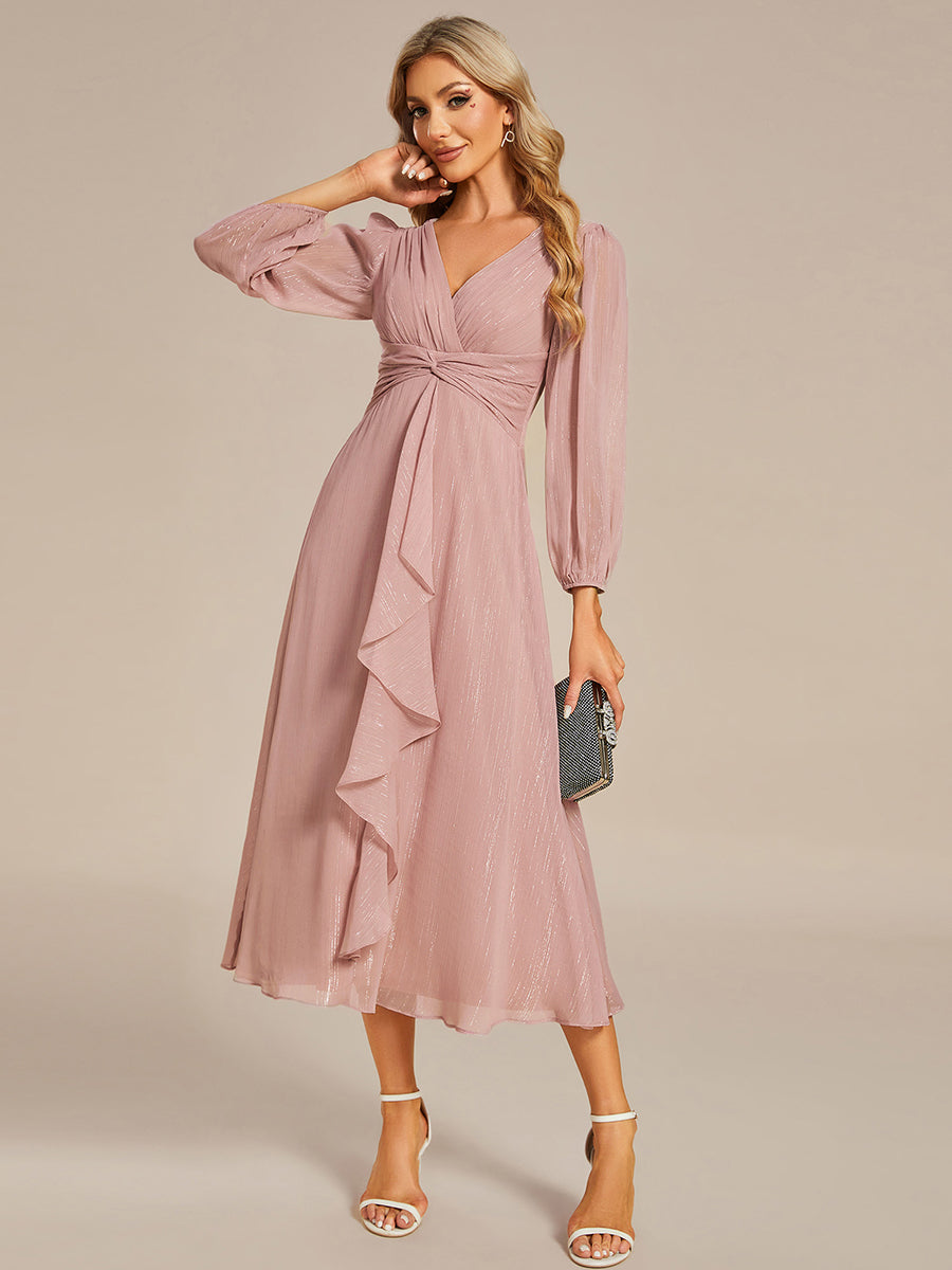 Robe d'invit¡§| de mariage trap¡§¡§ze en mousseline fluide ¡§¡è encolure ronde et longueur au genou #farbe_Altrosa
