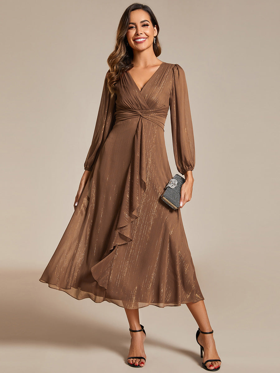 Robe d'invit¡§| de mariage trap¡§¡§ze en mousseline fluide ¡§¡è encolure ronde et longueur au genou #farbe_Emperador