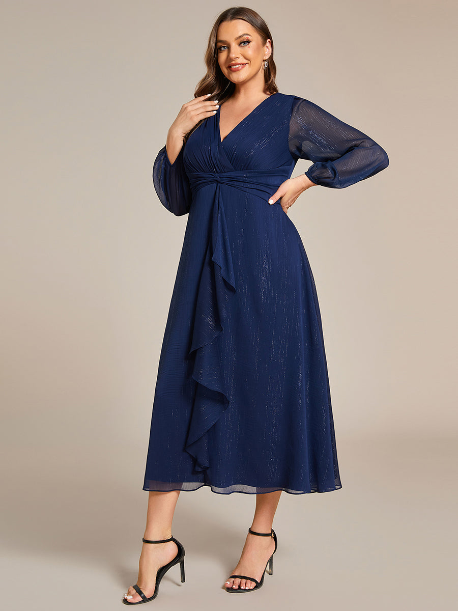 Robe d'invit¡§| de mariage trap¡§¡§ze en mousseline fluide ¡§¡è encolure ronde et longueur au genou #farbe_Marineblau