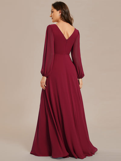 Funkelndes Abendkleid in A-Linie mit Empire-Taille und langen ?rmeln #farbe_Burgunderrot