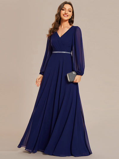 Funkelndes Abendkleid in A-Linie mit Empire-Taille und langen ?rmeln #farbe_Marineblau