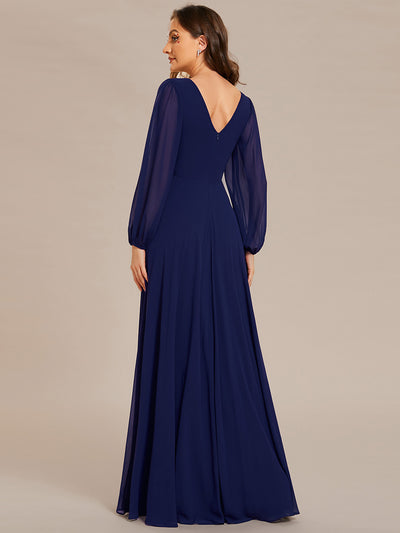 Funkelndes Abendkleid in A-Linie mit Empire-Taille und langen ?rmeln #farbe_Marineblau