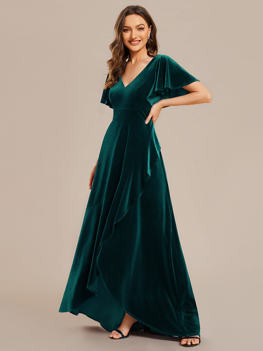 Hoch-Tief V-Ausschnitt A-Linie Samt Kleid Mit Rüschendetails #Farbe_Dunkelgrün