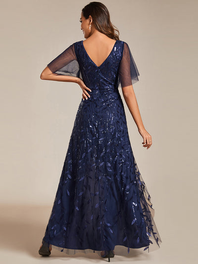 Maxilänge, V-Ausschnitt, asymmetrischer Saum, Pailletten-Kleid mit tiefem V-Ausschnitt und funkelnden Details#Farbe_Marineblau
