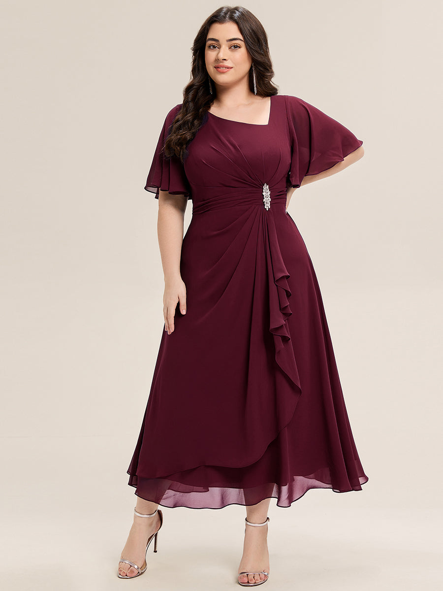 Abendkleid mit Volantärmeln und Strass-Details aus Chiffon abendkleid #Farbe_Burgunderrot