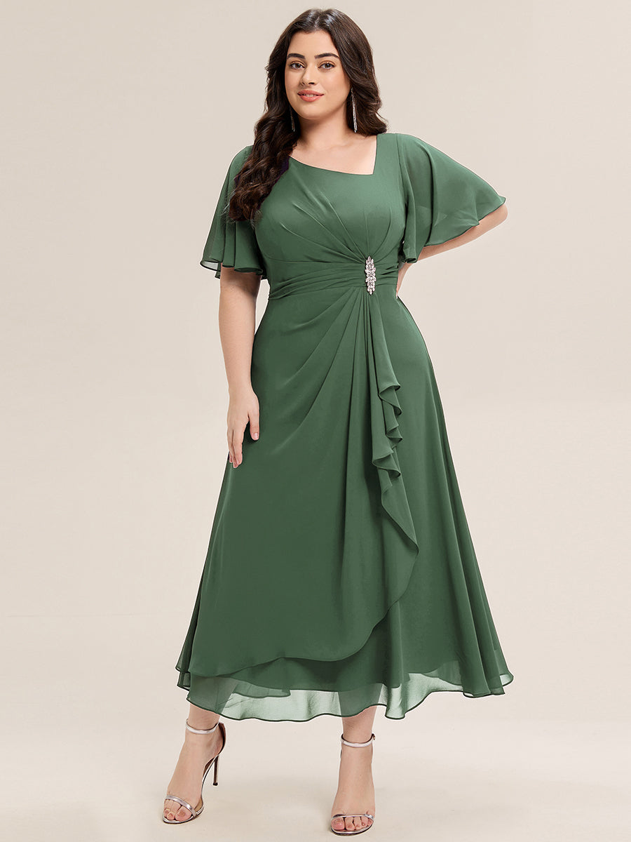 Abendkleid mit Volantärmeln und Strass-Details aus Chiffon abendkleid #Farbe_Eukalyptus