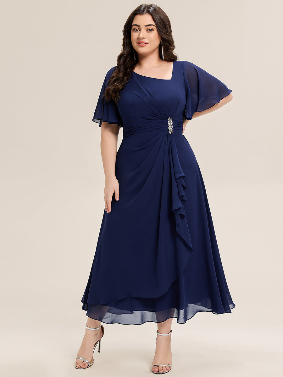 Abendkleid mit Volantärmeln und Strass-Details aus Chiffon abendkleid #Farbe_Marineblau