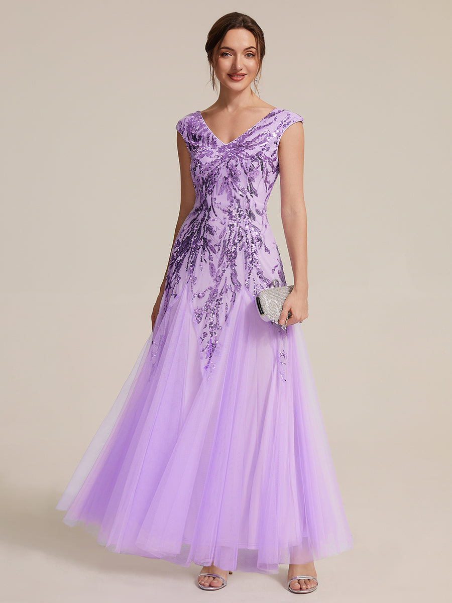 Bodenlanger V-Ausschnitt A-Linie Pailletten Kleid Mit Besticktem Blumenmuster #Farbe_Mattflieder