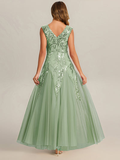Bodenlanger V-Ausschnitt A-Linie Pailletten Kleid Mit Besticktem Blumenmuster #Farbe_Mintgrün