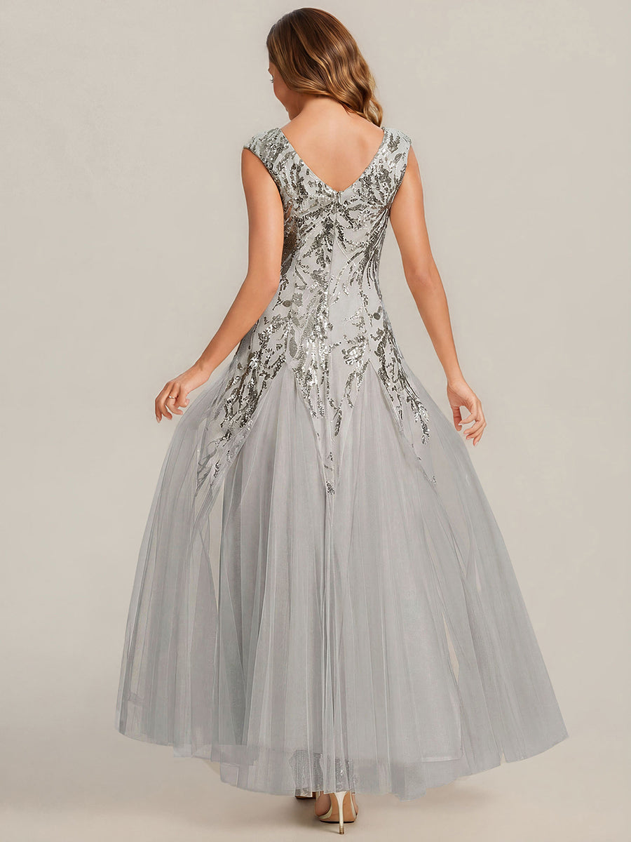 Bodenlanger V-Ausschnitt A-Linie Pailletten Kleid Mit Besticktem Blumenmuster #Farbe_Silber