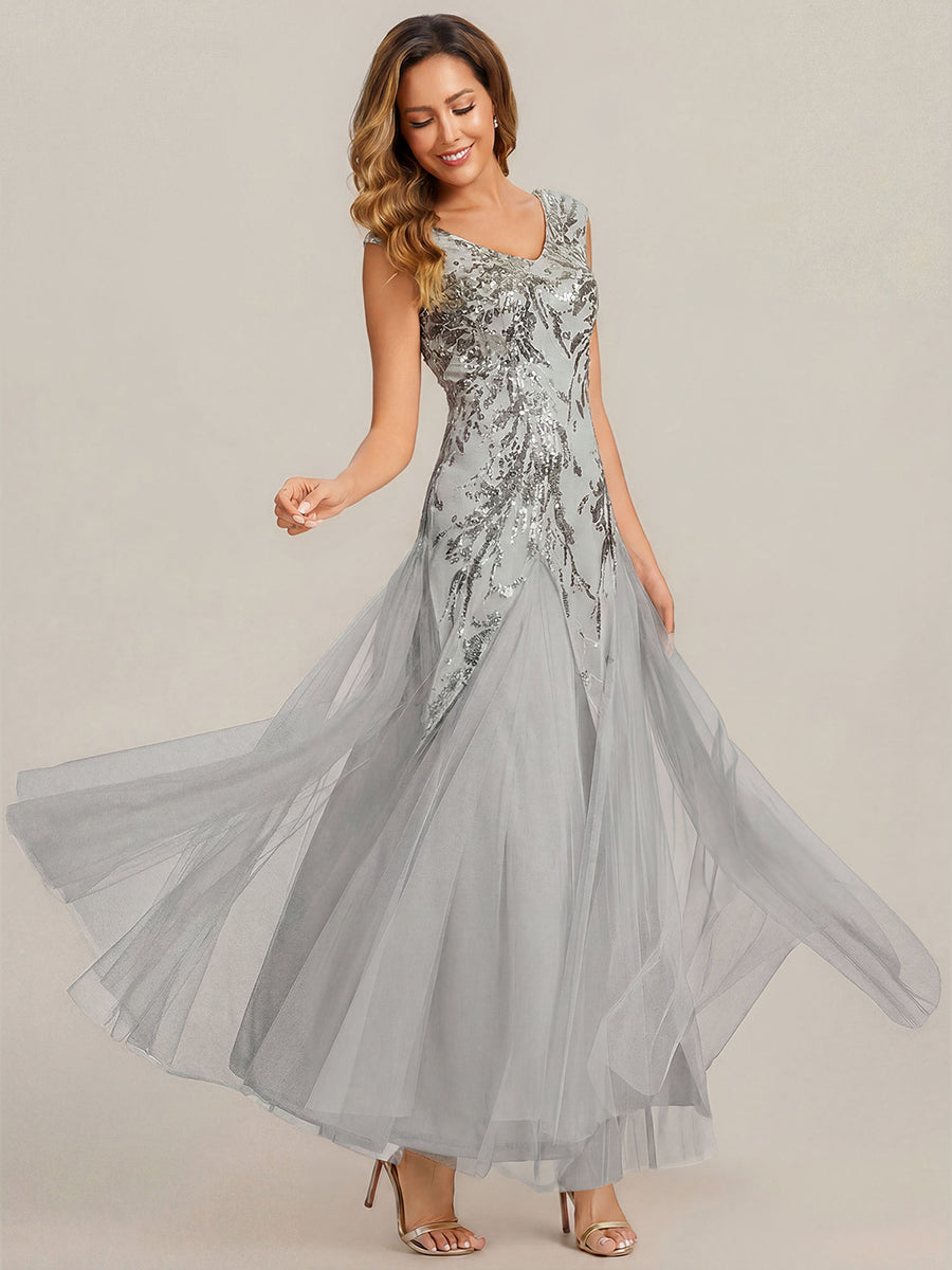 Bodenlanger V-Ausschnitt A-Linie Pailletten Kleid Mit Besticktem Blumenmuster #Farbe_Silber