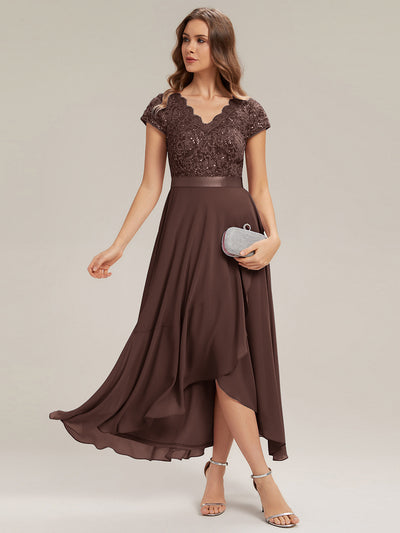 Asymmetrischer Saum, tiefer V-Ausschnitt, Chiffon-Kleid mit Rüschen-Patchwork – Hoch-Tief-Kleid #Farbe_Schokoladenbraun