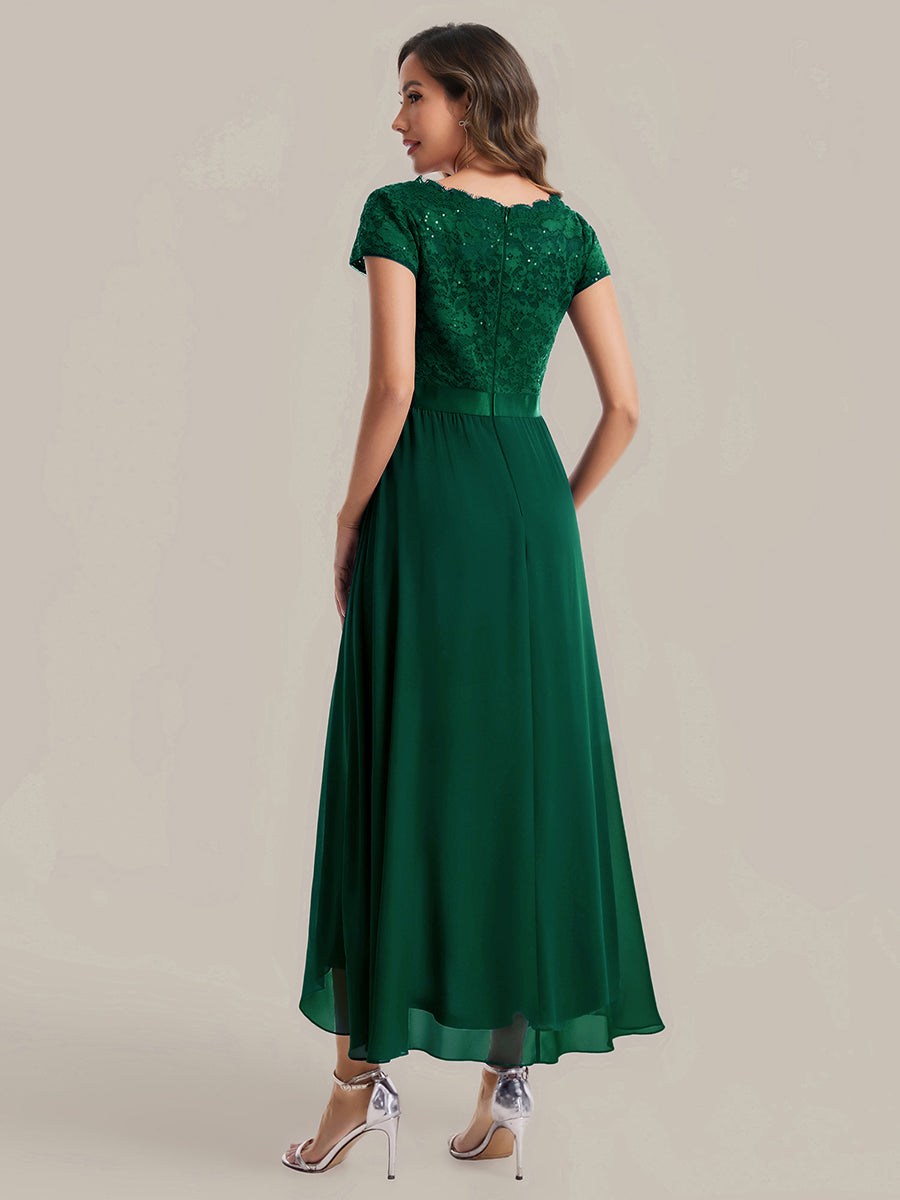 Asymmetrischer Saum, tiefer V-Ausschnitt, Chiffon-Kleid mit Rüschen-Patchwork – Hoch-Tief-Kleid #Farbe_Dunkelgrün