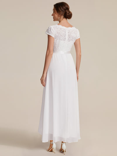 Asymmetrischer Saum, tiefer V-Ausschnitt, Chiffon-Kleid mit Rüschen-Patchwork – Hoch-Tief-Kleid #Farbe_Weiß
