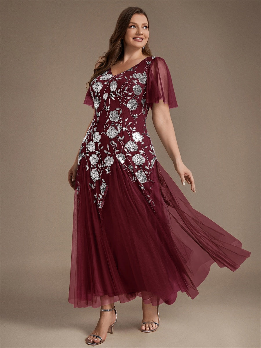 Bodenlanger V-Ausschnitt A-Linie Pailletten Kleid Mit Patchwork Und Funkelnden Details #Farbe_Burgunderrot