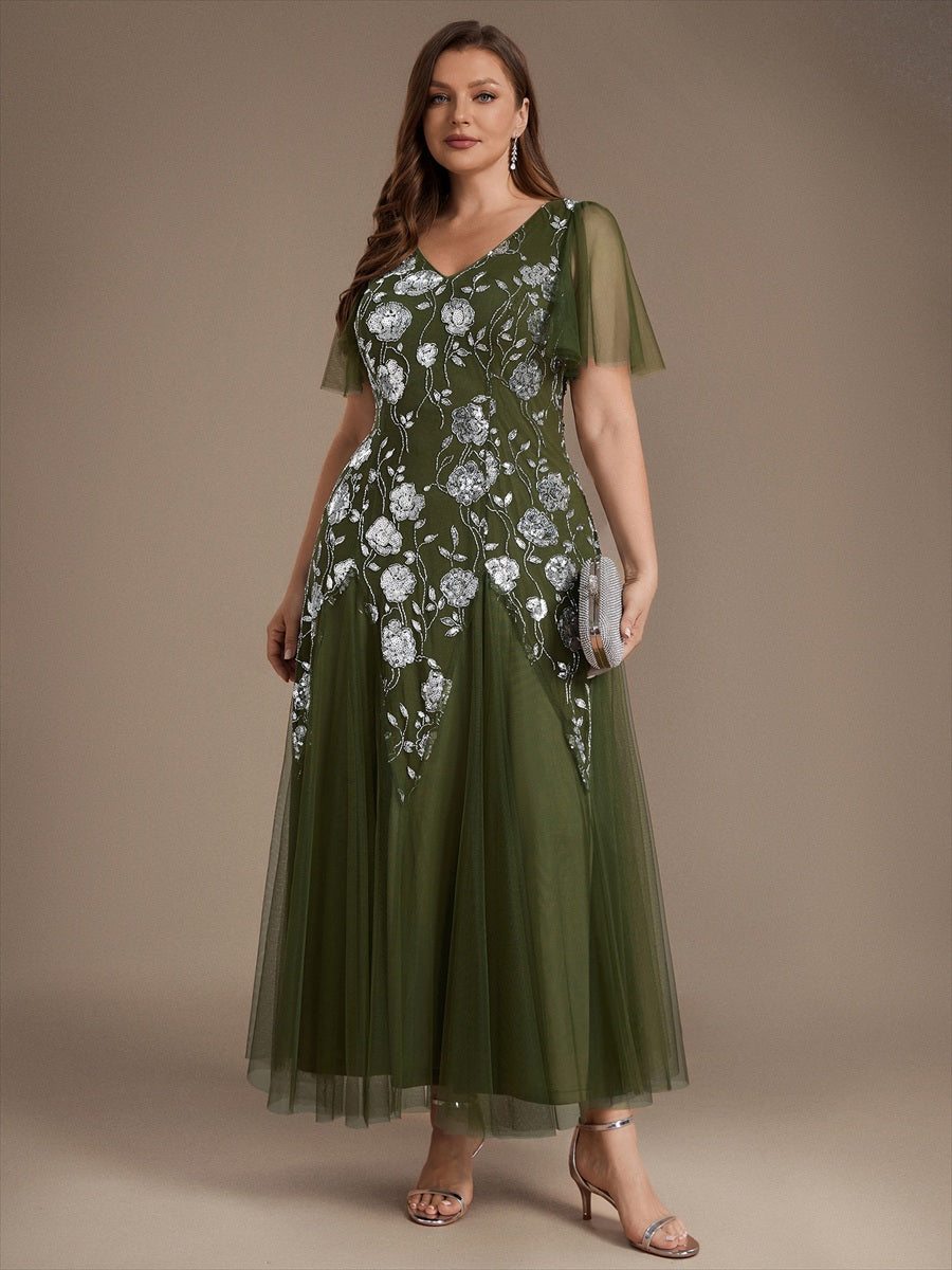 Bodenlanger V-Ausschnitt A-Linie Pailletten Kleid Mit Patchwork Und Funkelnden Details #Farbe_Olivgrün