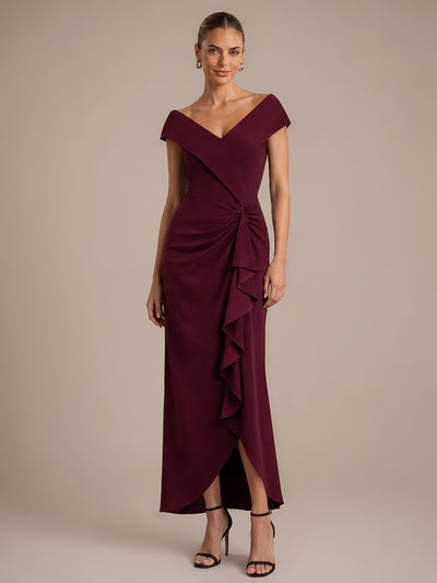 Asymmetrischer Saum V-Ausschnitt Meerjungfrau Kleid Aus Krepp Schlitz Volants #Farbe_Burgunderrot