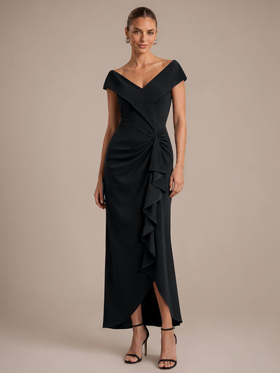 Asymmetrischer Saum V-Ausschnitt Meerjungfrau Kleid Aus Krepp Schlitz Volants #Farbe_Schwarz