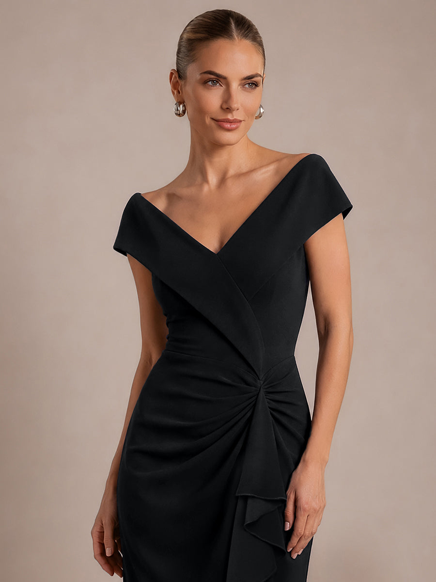 Asymmetrischer Saum V-Ausschnitt Meerjungfrau Kleid Aus Krepp Schlitz Volants #Farbe_Schwarz