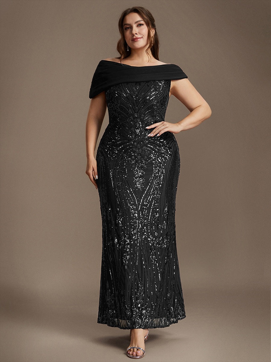 Maxilänge Asymmetrischer Ausschnitt Figurbetontes Kleid Aus Pailletten Für Glamourösen Look #Farbe_Schwarz