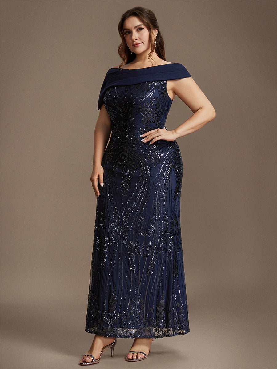 Maxilänge Asymmetrischer Ausschnitt Figurbetontes Kleid Aus Pailletten Für Glamourösen Look #Farbe_Marineblau