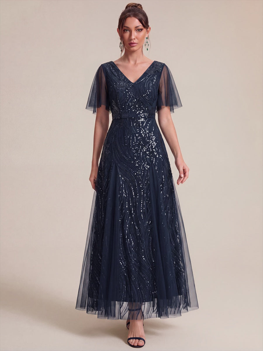 Maxilänge V-Ausschnitt A-Linien Kleid Aus Pailletten Für Glamourösen Look #Farbe_Marineblau