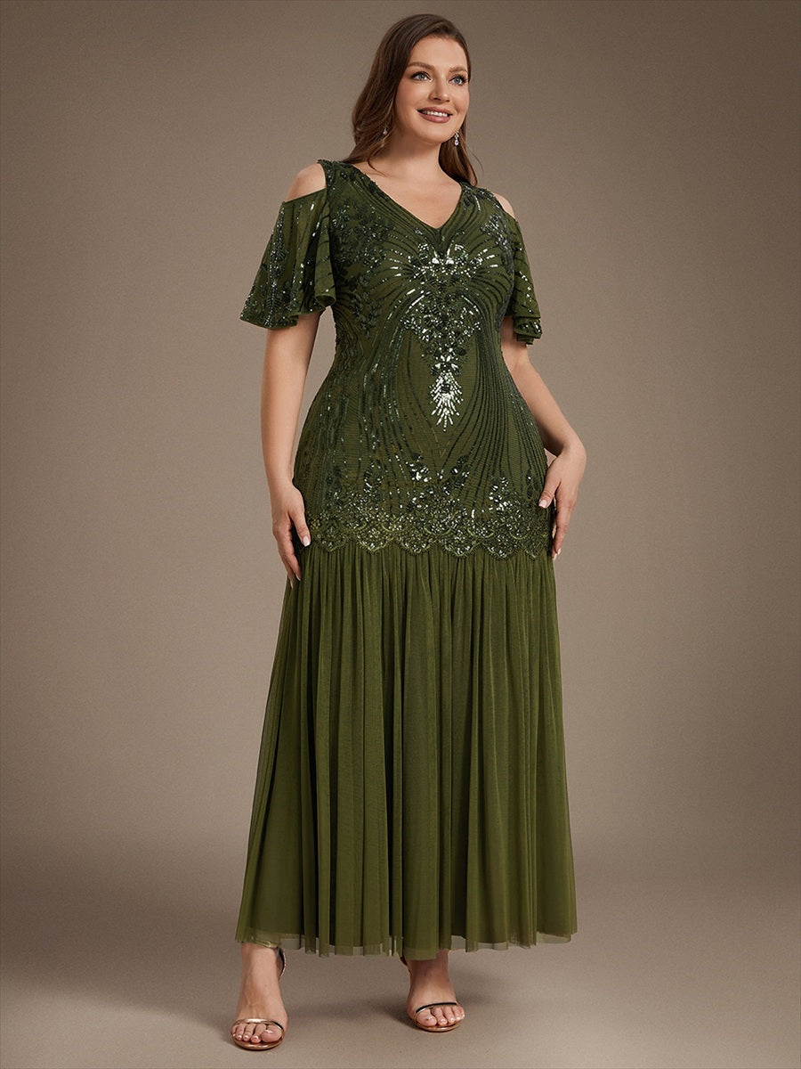 Pailletten V-Ausschnitt Etui-Schnitt Volantärmel Reißverschluss hinten abendkleid #Farbe_Olivgrün  