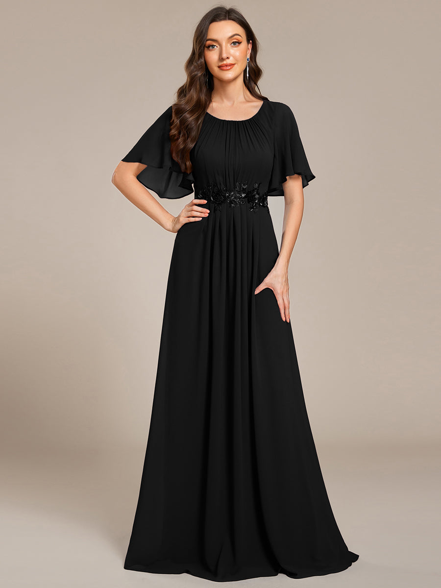 Bodenlanger A-Linien Chiffonkleid Mit Raffung Blumenmuster Und Applikationen #Farbe_Schwarz