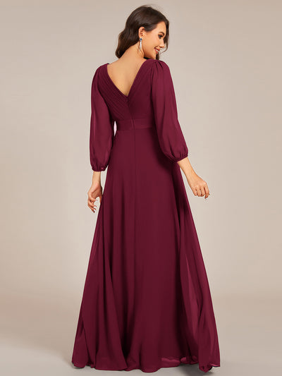 Funkelndes Abendkleid in A-Linie mit Empire-Taille und langen ?rmeln #farbe_Burgunderrot