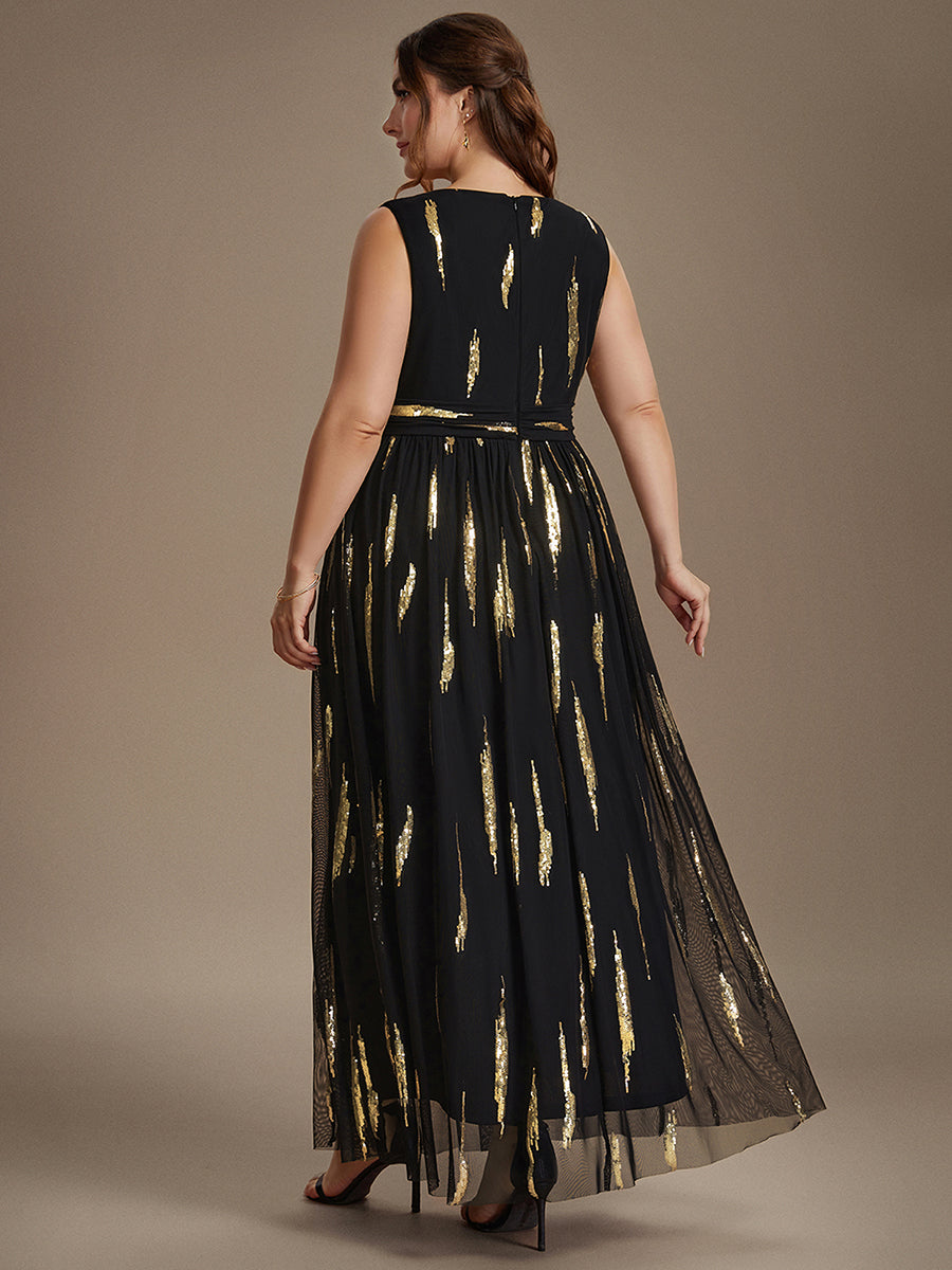 Maxilänge V-Ausschnitt A-Linien Kleid Aus Tüll Mit Pailletten Und 3D Drapierung #Farbe_Schwarz & Gold
