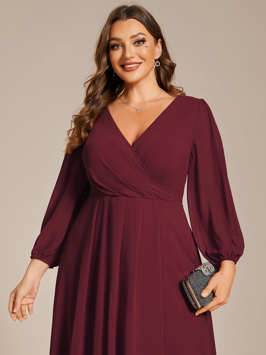 Robe d'invit¨¦ de mariage trap¨¨ze en mousseline fluide ¨¤ encolure ronde et longueur au genou #farbe_Burgunderrot