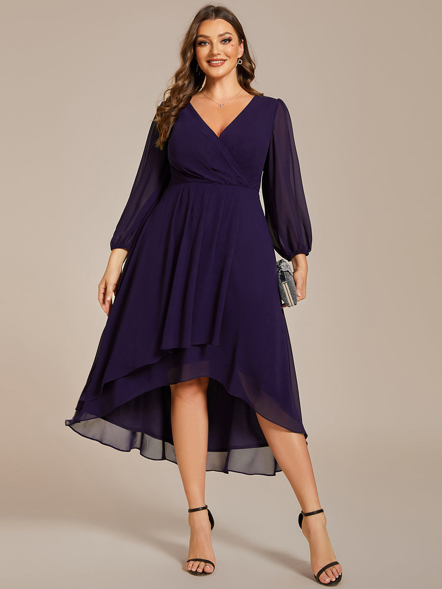 Robe d'invit¨¦ de mariage trap¨¨ze en mousseline fluide ¨¤ encolure ronde et longueur au genou #farbe_Dunkelviolett